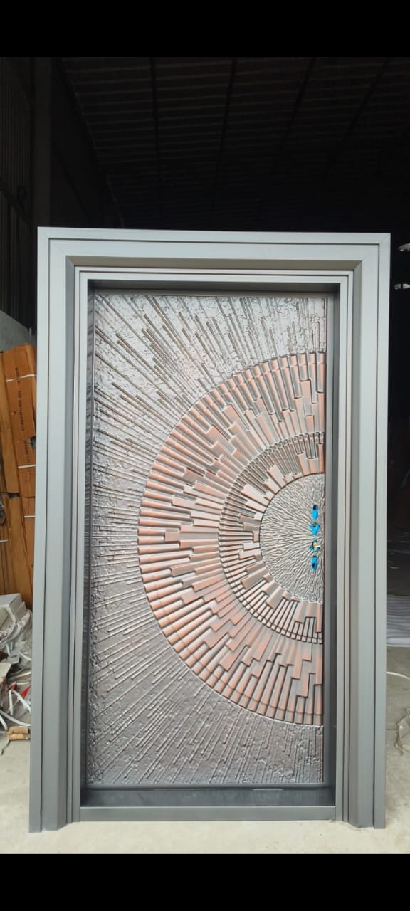 PTR 640 Main Door